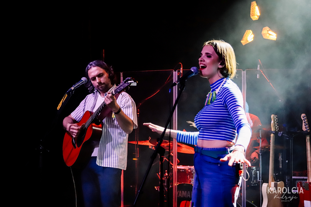 [ROZMOWA] Strefa Intymna o „Oczekiwaniach”, emocjach i muzyce bez oceniania